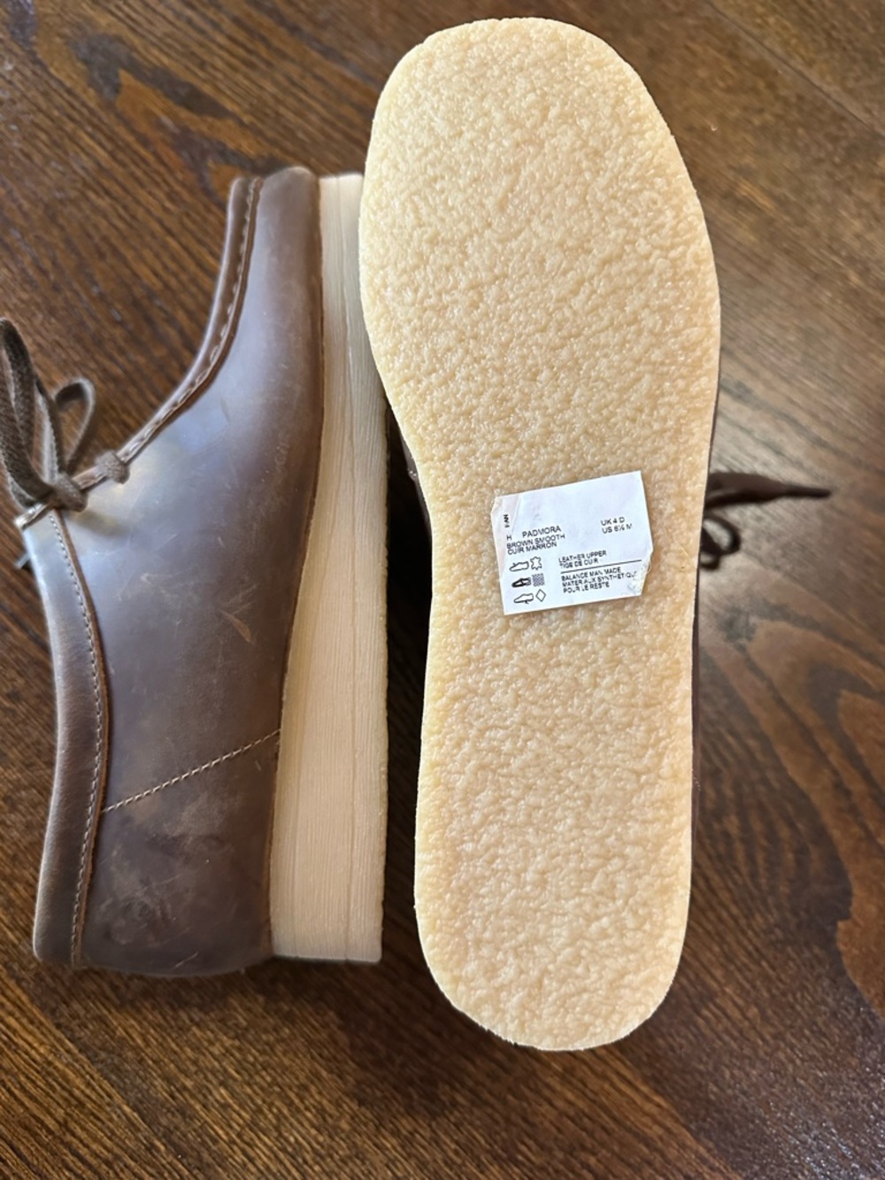 Clarks - Picture 6 of 7